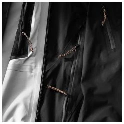 Fjällräven - Women's Keb Eco-Shell Jacket - Veste imperméable 11 Fjällräven - Women's Keb Eco-Shell Jacket - Veste imperméable -Vestes outdoor Soldes fjaellraeven womens keb eco shell jacket veste impermeable detail 8